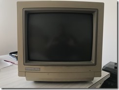 Commodore 1084S-D1 - Front